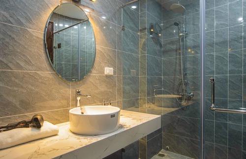 Hai Ba Trung Apartment | Confetti Apartment
