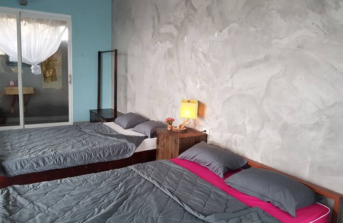 Quy Nhon Hotel | Confetti House
