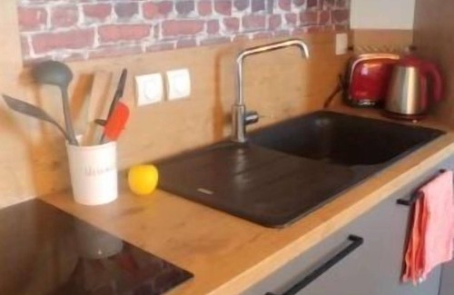 Chartrons Apartment | Confort au Pied du Tram