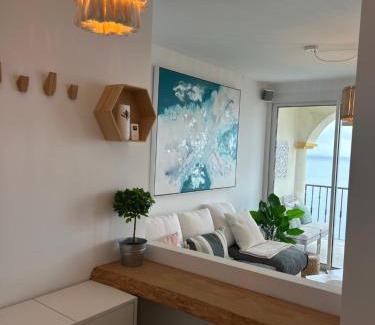La Capellania Apartment | Confort con la mejor vista al mar en el Balcón de Marina