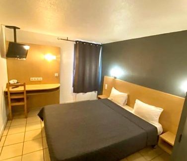 Montgeron Hotel | Confort Hôtel