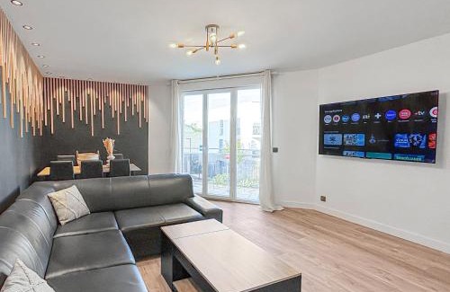 Drancy Centre Apartment | Confort moderne, Paris & Le Bourget