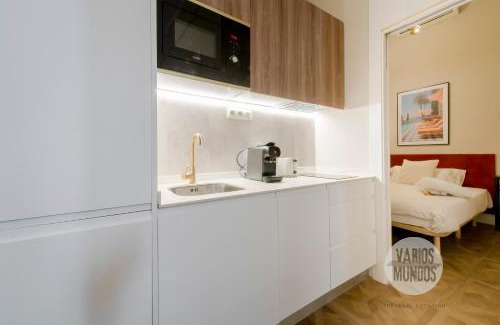 Embajadores Apartment | Confort y cultura para 10, en el vibrante Lavapiés