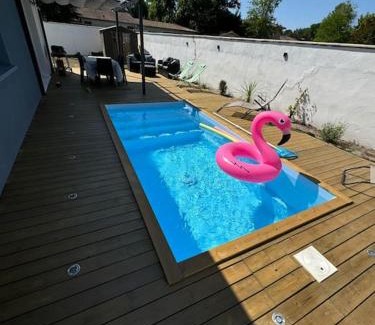 Saint-Jean-d'Illac House | Confortable Maison Avenue du Cap Ferret