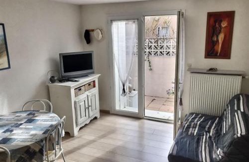 Valras-Plage House | Confortable pavillon avec jardin à 900m de la plage