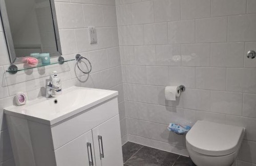 West Ham House | Confystay
