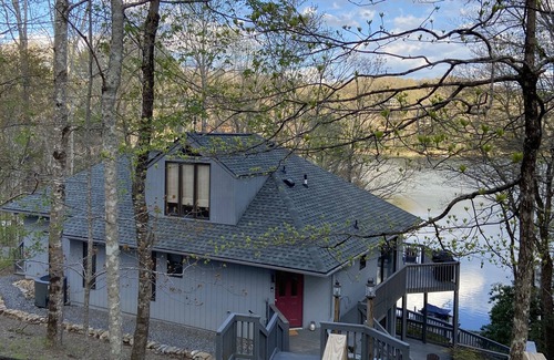 Brevard House | Connestee Falls Lake Front with Hot Tub, Family Friendly, Mountain living!