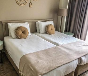 Side Hotel | Conny's Hotel (Adult Only) +18