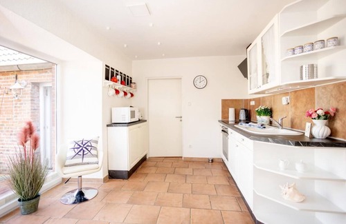 Krummhoern House | Conny's Kajüte - for up to 4 people, with sauna and pets welcome