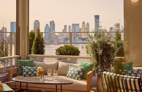 Battery Park City Hotel | Conrad New York Downtown