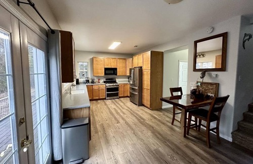 Kasilof House | Constellation Lake Home