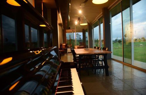 Chikkaballapur House | Contemplation Farm stay at Nandi Hills