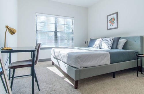 Hurstbourne Apartment | Contemporary 1BR Suite | Pool, Parking + Gym D