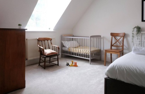 Lewes Apartment | Contemporary 2 Bedroom Flat in Lewes