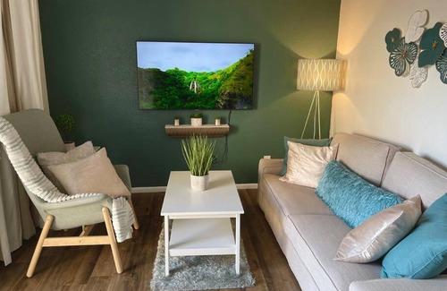 Eagle Pass Apartment | Contemporary 2-Bedroom Rental Unit