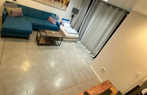 Judkins Park House | Contemporary 2BR Townhouse near Downtown Seattle