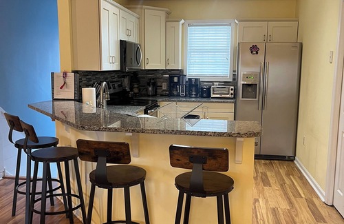 Rehoboth Beach Condo | Contemporary 3BD/2BA Condo Perfect for YOUR Next Getaway (Pleasure or Work!)