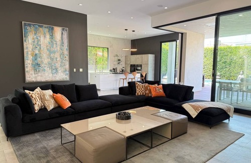 Fairfax District House | Contemporary 5Br 6 Ba with Rooftop Deck, Infinity Pool, and Game Room