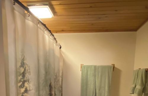 Montgomery Center House | Contemporary cabin retreat minutes from Jay Peak Resort