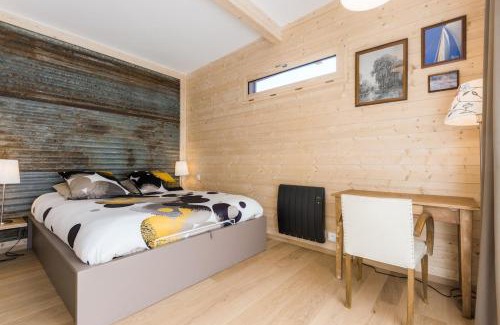 Chaparon Apartment | Contemporary Chalet
