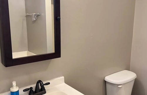 Fayetteville Bed & Breakfast | Contemporary Fay Get-a-Way
