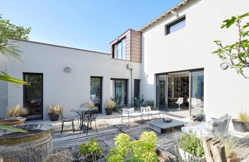 La Baule-Escoublac House | Contemporary house with garden near Benoit beach