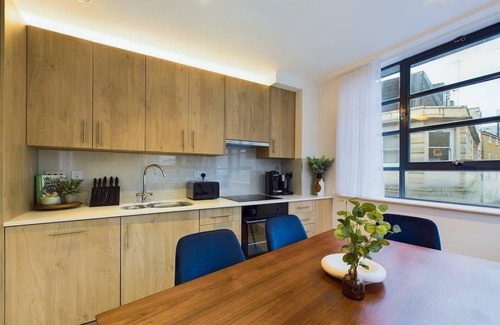 St. Johns Wood Apartment | Contemporary Marylebone Apartment