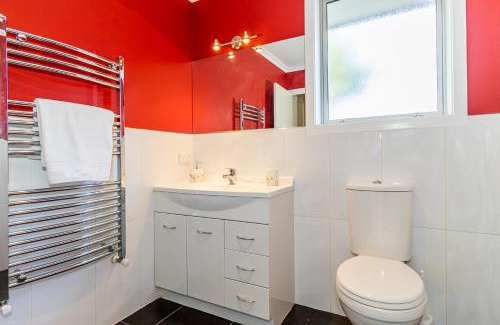 Methven House | Contemporary Methven Abode