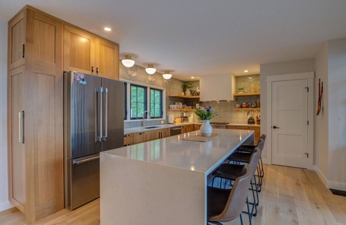 Ogunquit House | Contemporary Ogunquit Home | 4 Bedrooms, 4 Baths, Pool + Ocean Vistas
