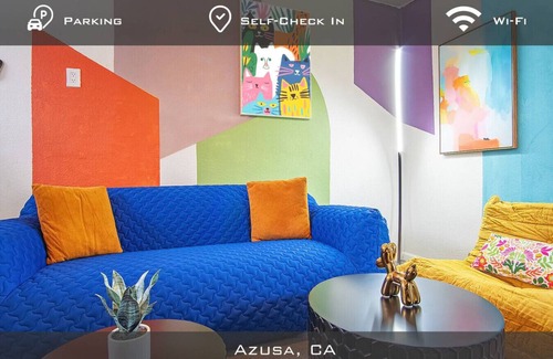 Azusa House | Contemporary Retreat of Azusa-Sleeps 8