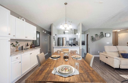Columbus House | Contemporary Rustic Luxe Retreat - Near FT Moore