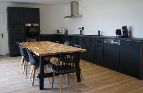 Ploemeur House | Contemporary seaside farmhouse