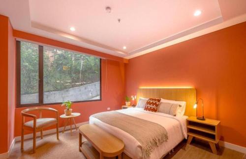 Los Naranjos Apartment | Contemporary Space Steps from El Tesoro 305