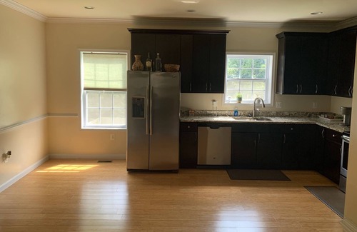 Anacostia House | Contemporary townhome close to major attractions and Nationals ballpark