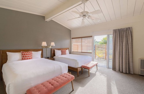 Carmel Valley Hotel | Contenta Inn