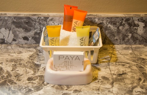 Carmel Valley Hotel | Contenta Inn