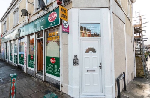 Bristol Apartment | Contractor*Long Stays Discounts*Parking