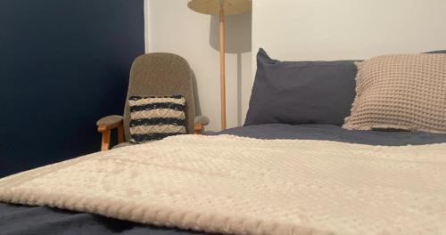 Wellingborough Apartment | Contractors Grove 2 Bed House Town Centre Location