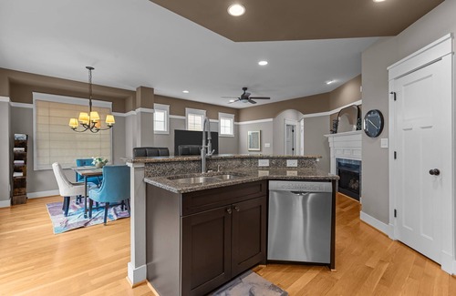 Durham House | Convenient 3-BR Townhouse in SW Durham