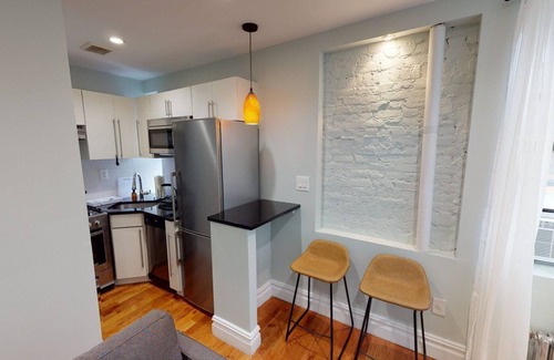 East Village Apartment | Convenient Apartment #494