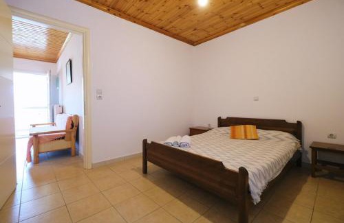 Myrina Apartment | Convenient Apartment in Limnos Near Port