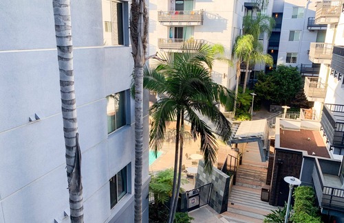 Little Tokyo Condo | Convenient Downtown Los Angeles, Arts District Unit with Assigned Parking