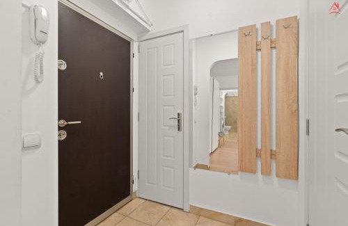 Gara de Nord Apartment | Convenient Gara de Nord Apartment