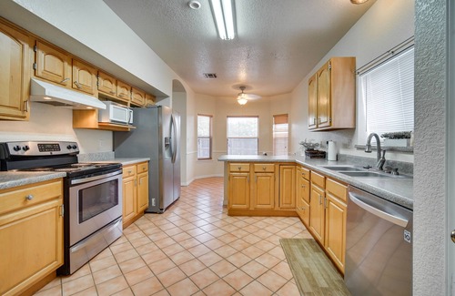 Las Cruces House | Convenient Las Cruces Home w/Patio & Grill!