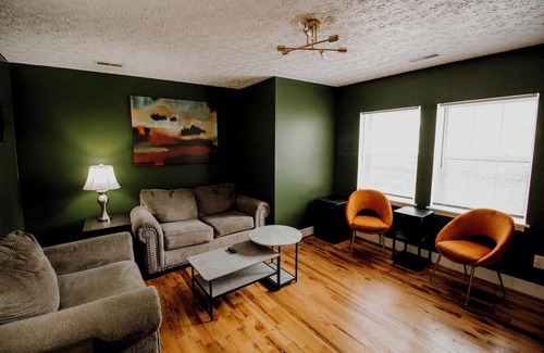 Columbia Apartment | Convenient Riverside Retreat!