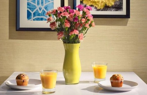 Eagan House | Convenient Stay in Minnesota, 2 Beautiful Units, Onsite Pool, Pets Allowed
