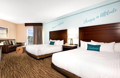 Osage Beach Hotel | Convenient Stay, Superb Location, Free Parking, Onsite Pool