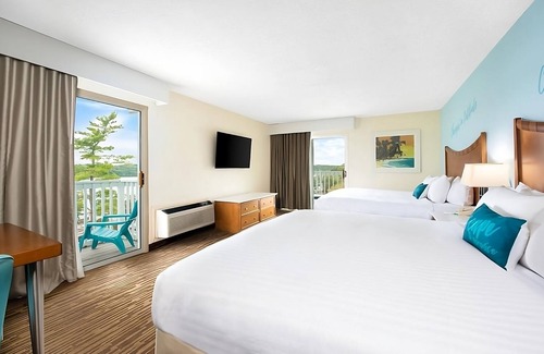 Osage Beach Hotel | Convenient Stay, Superb Location, Free Parking, Onsite Pool