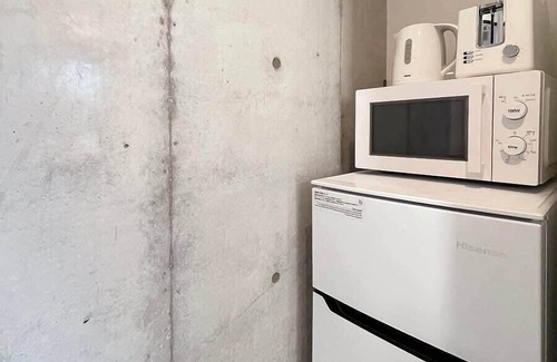 Hiroshima City Centre Apartment | Convenient Studio, Walk to Peace Park & Shops