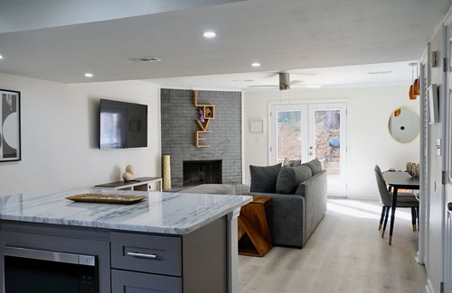 Marietta House | Convenient & stylish 2 bedroom, 2 bath with modern touch in quiet neighborhood.